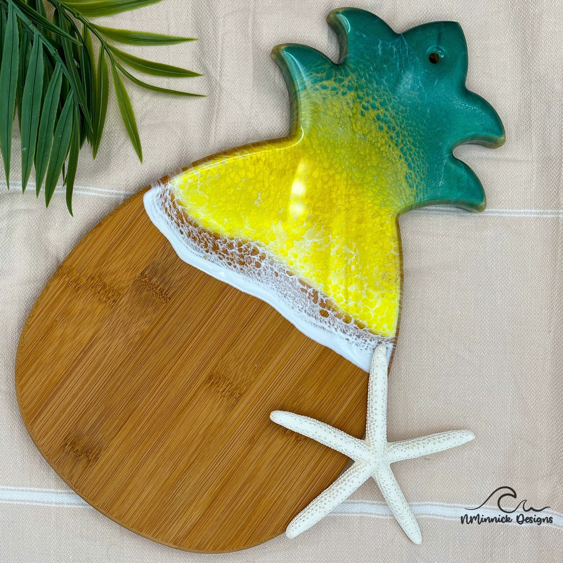 Pineapple Serving Board with Traditional Green and Yellow Pineapple Colors, Pineapple Decor, Pineapple Gifts, Tropical Decor