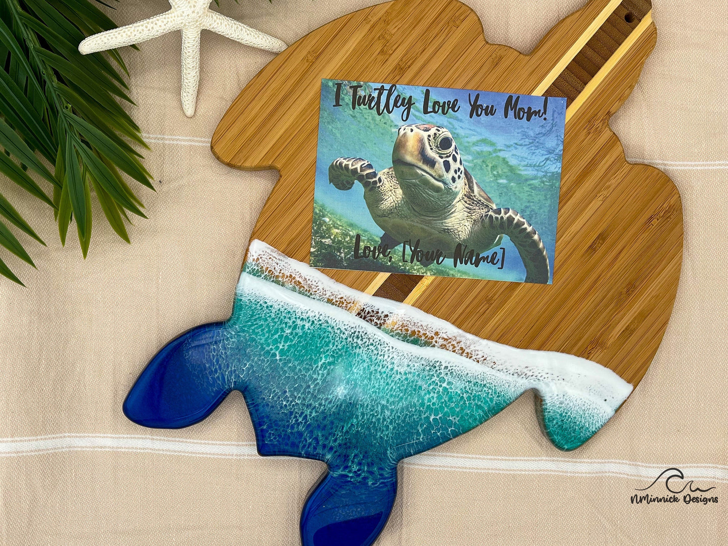 Sea Turtle Serving Board with Personalized Mother's Day Card, Ocean Resin Art, Sea Turtle Decor, Beach Gifts