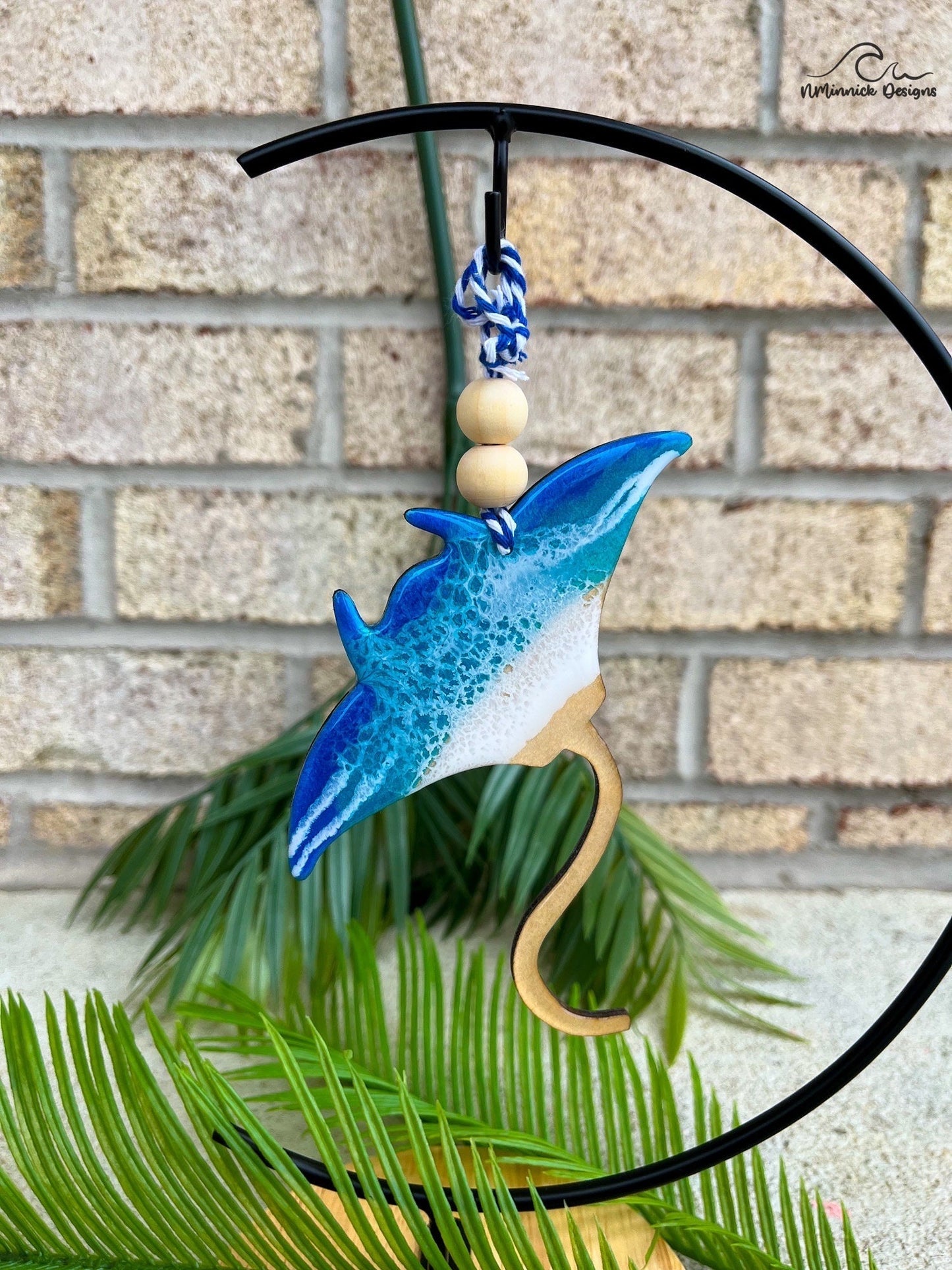 Manta Ray Ocean Ornament, Beach Decor, Coastal Christmas Decor, Travel Ornament, Scuba Diver Gift, Ocean Resin Waves