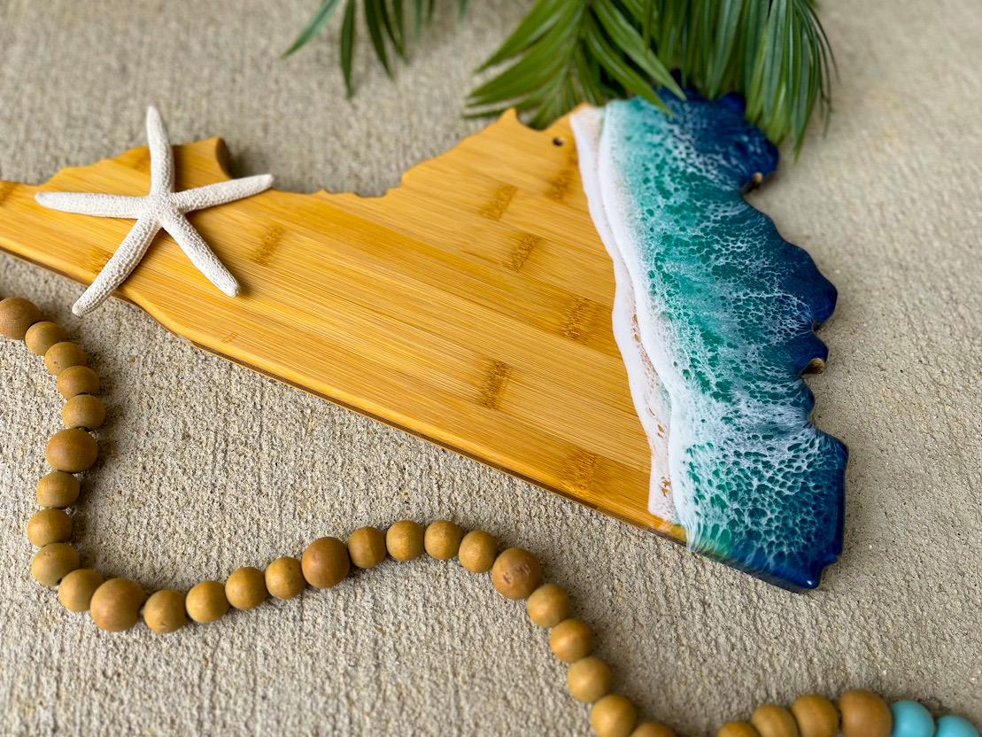 Virginia Beach Resin Bamboo Serving Board, Summer Charcuterie Board, Ocean Resin Art, Beach Gifts, Housewarming Gift