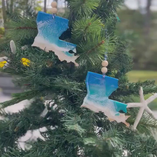 Louisiana Ocean Resin Art Ornament with Keepsake Ornament Gift Bag and Custom Card, Beach Gifts, Christmas Ornaments, Beach Ornaments
